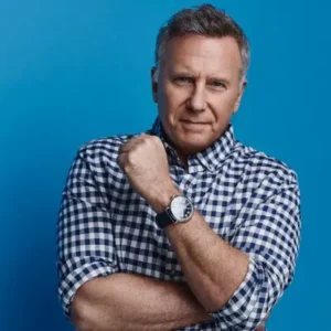 Hire celebrity comedian Paul Reiser with a navy and white plaid shirt.